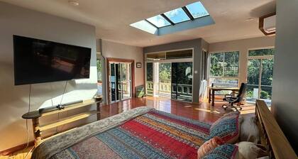 Exclusive 2 Bed Mountain & Farm Villa Escape