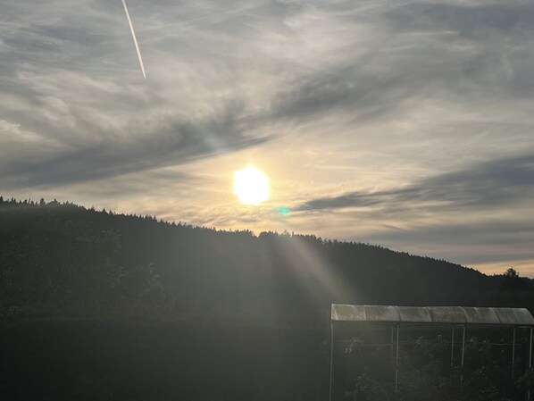 Nicht klassifiziertes Bild, 1 von 6, Schaltfläche