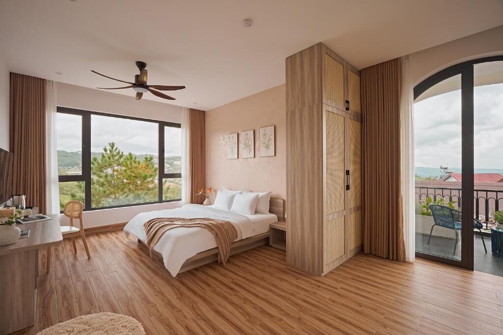 Suite, Mountain View