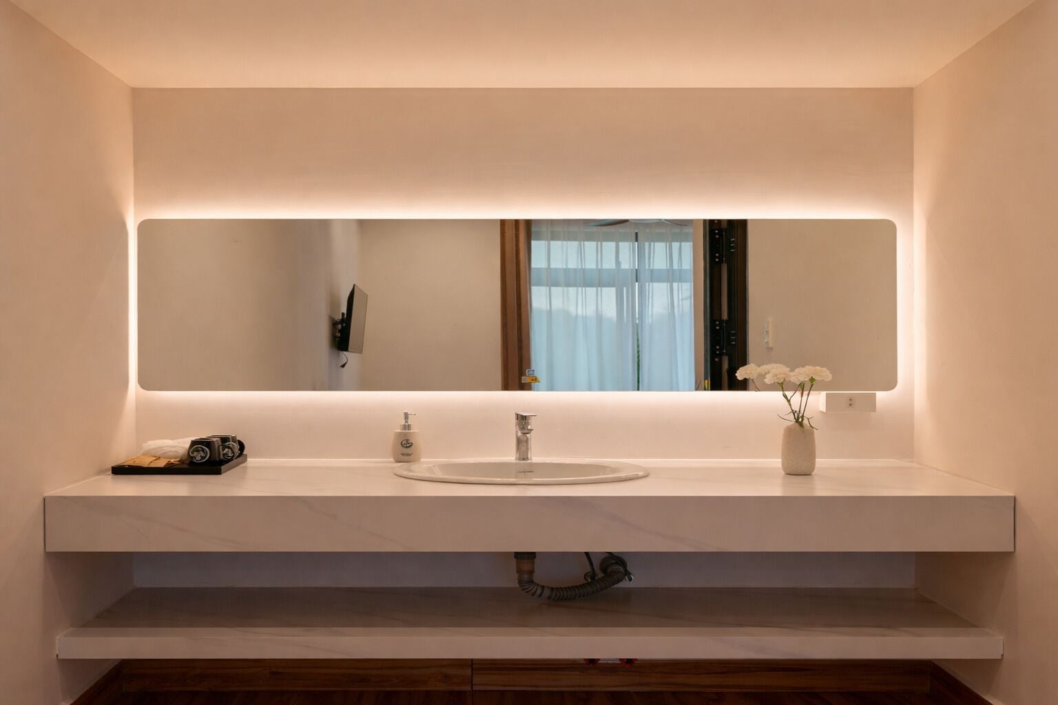 Standard Double Room, Mountain View | Bathroom | Shower, hair dryer, towels, soap