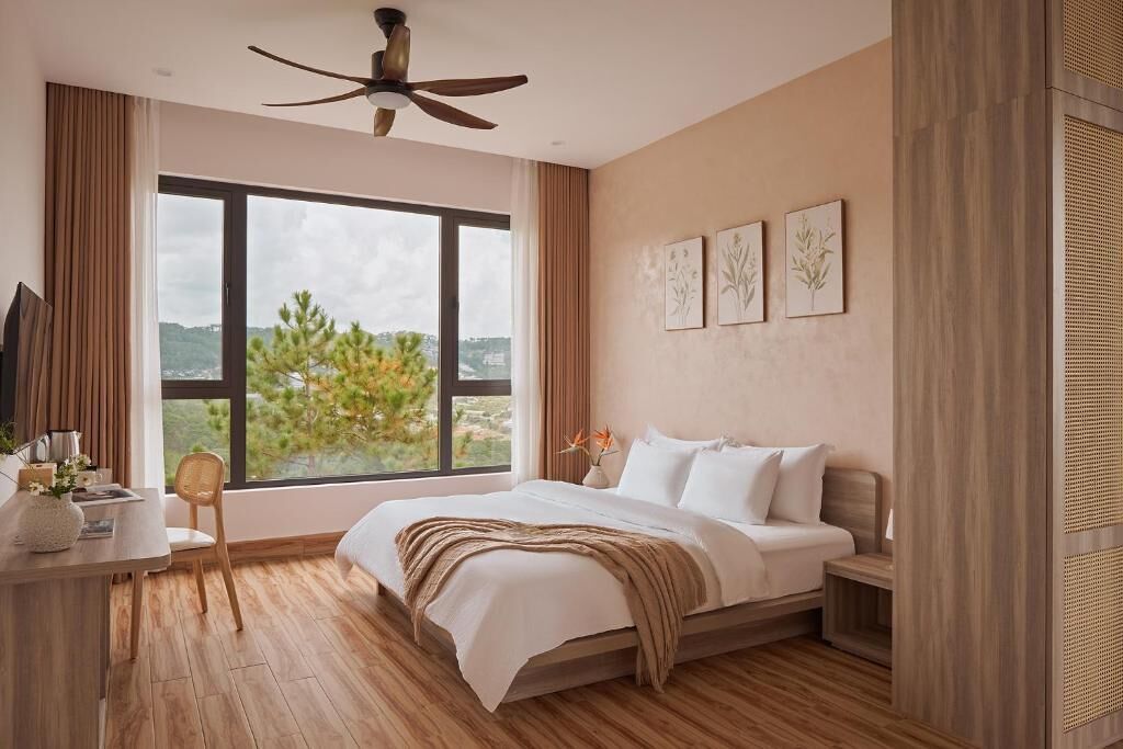 Suite, Mountain View