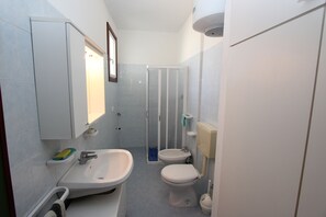 Shower - Comfy flat by the beach (Bibione)