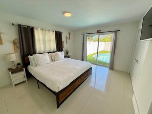 3 bedrooms, Internet - Modern 3BR Oasis Near Beach & Wilton Drive (Wilton Manors)