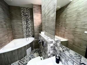 Unclassified image, 4 of 6, button - Stylish Spa City Apartment (Karlovy Vary)