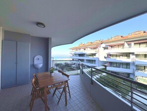 Outdoor dining - Relaxing vacation home with lagoon view in Grado (Grado)