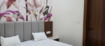 Shri Jee Kripa Villas