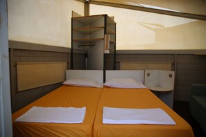 Basic Cabin, Beach View - Sally Glamping (Sejenane)