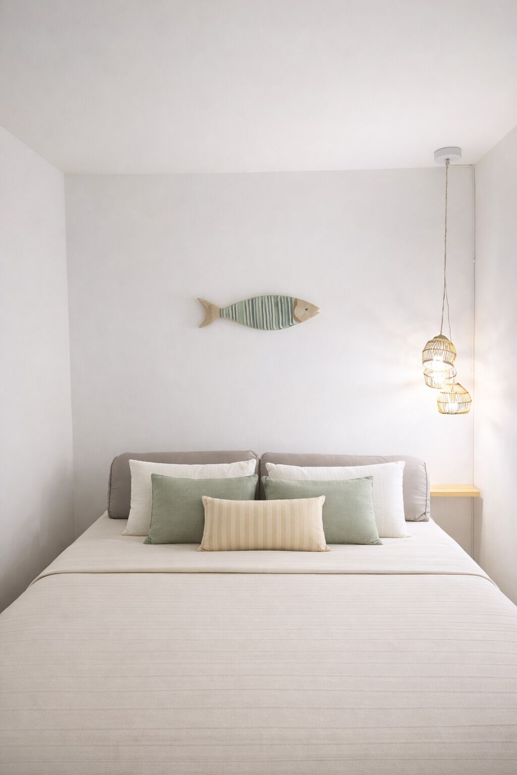 4 bedrooms, free WiFi, bed sheets