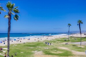 Beach - 6BR/6BA Luxury Group-Friendly (San Diego)