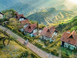 Unclassified image, 3 of 11, button - Sapa Heaven - Sapa Jade Hill (sapa)