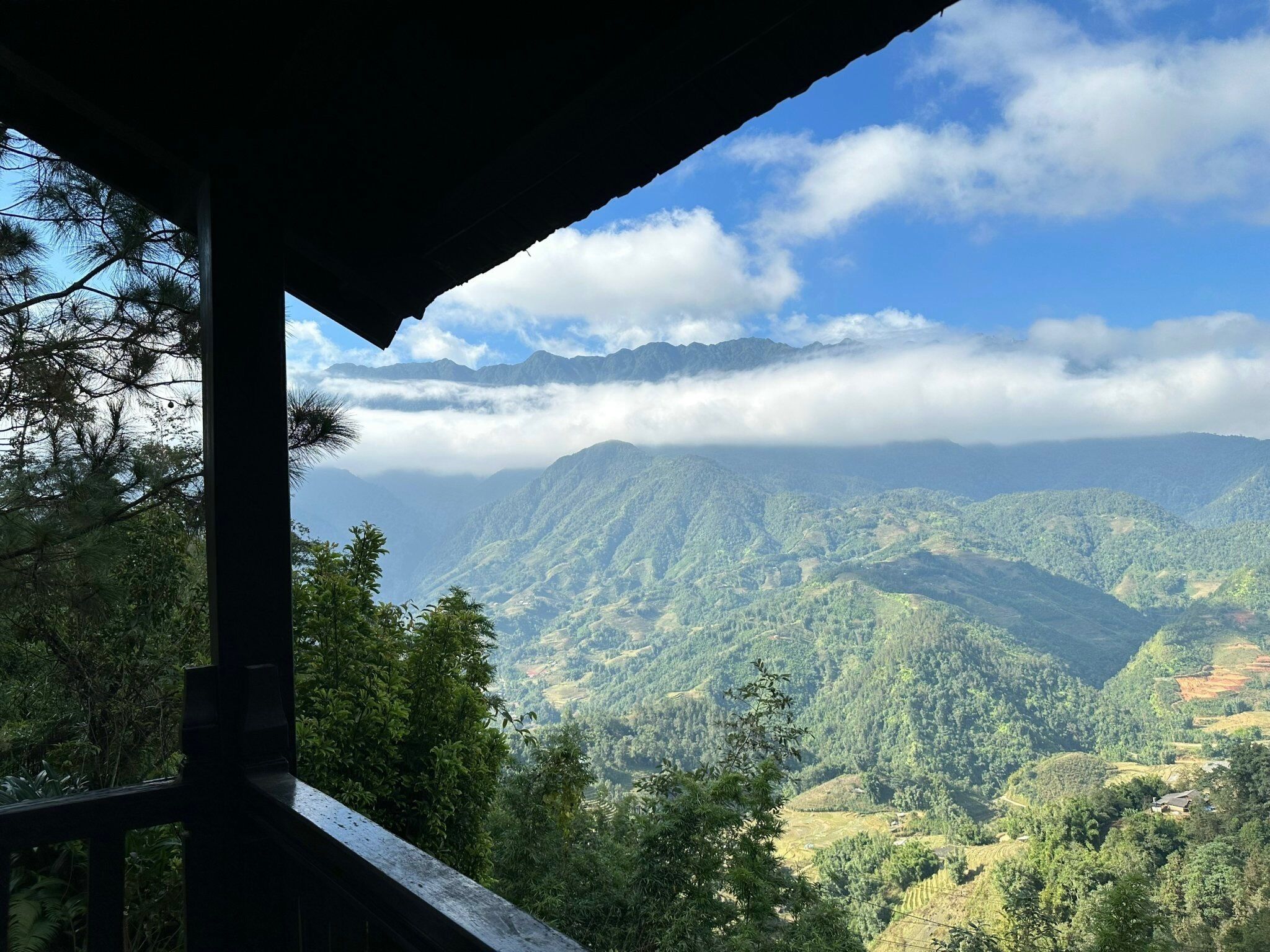 Familievilla, balkong, fjellutsikt