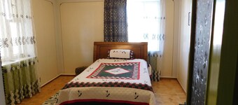 Lake Sevan Garden Villa / Sleeps 9 /BBQ, Balcony & Outdoor Space