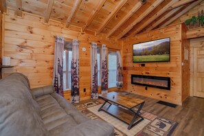 Fernseher, Kamin, Videospiele