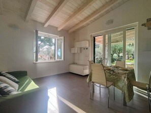 Villa, vistas al jardín