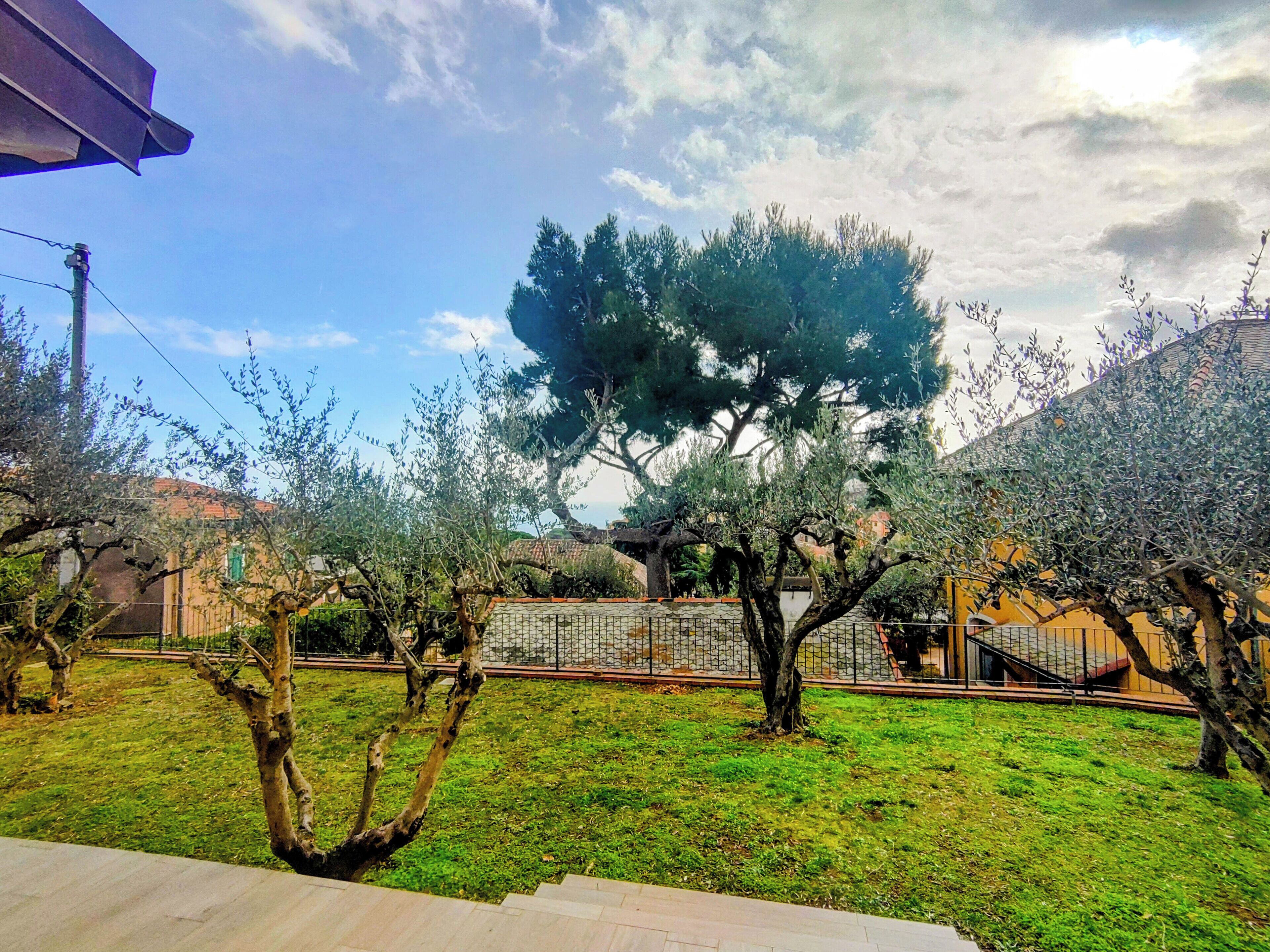 Villa, vista giardino