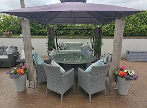 Shared Dormitory, 1 Bedroom, Smoking | Outdoor dining