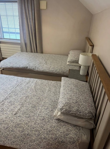 Room-dernvale House - Single Room -sleep