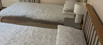 Room-dernvale House - Single Room -sleep