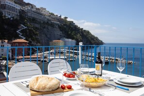 Niet-geclassificeerde afbeelding, 4 van 31, knop