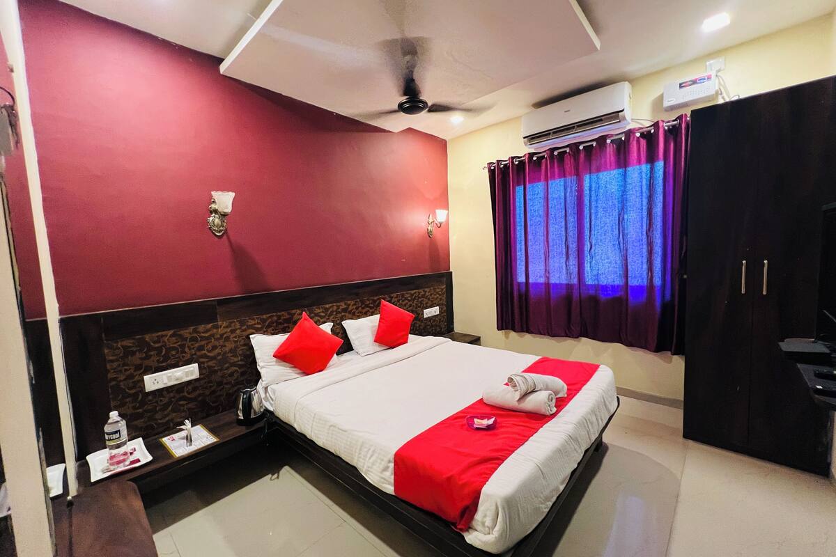 Standard Room (Non AC)