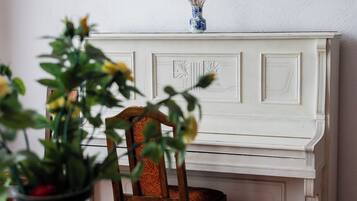 Apartamento luxo, vista para a cidade | Parte interna