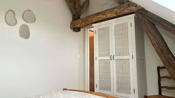 2 makuuhuonetta, vuodevaatteet