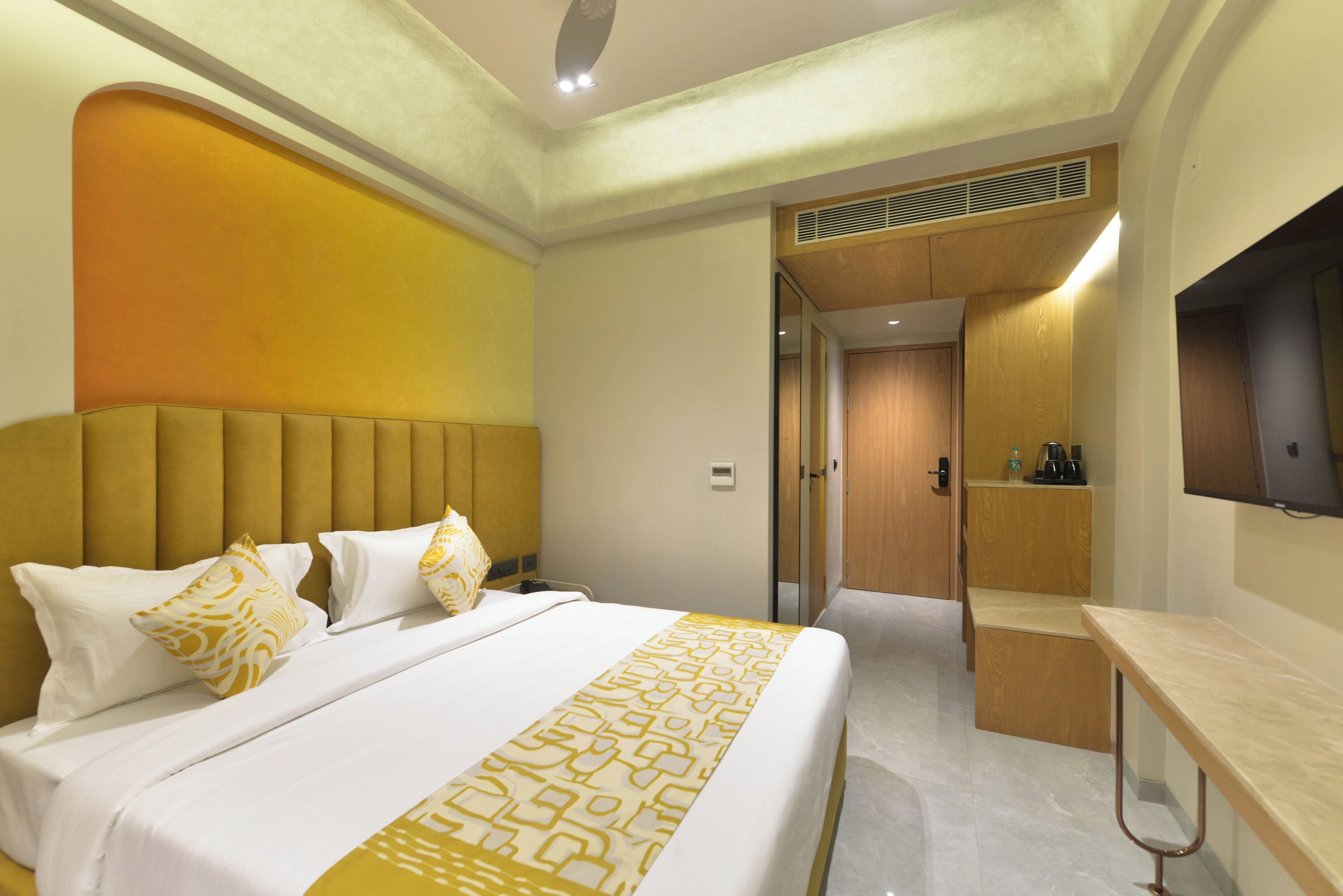 Premium Double Room, City View