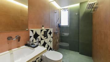 Presidential Suite, City View | Bilik Mandi | Pancuran mandi, pengering rambut, selipar, sabun