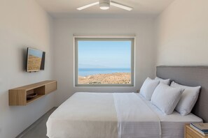 Luxe villa, uitzicht op zwembad | Gratis wifi, beddengoed