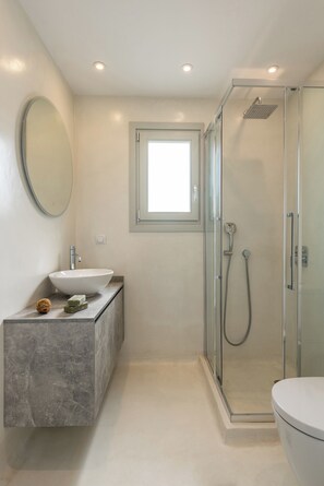 Luxury Villa, Sea View | Bathroom - NEVERMIND VACATIONS VILLAS (Kea)