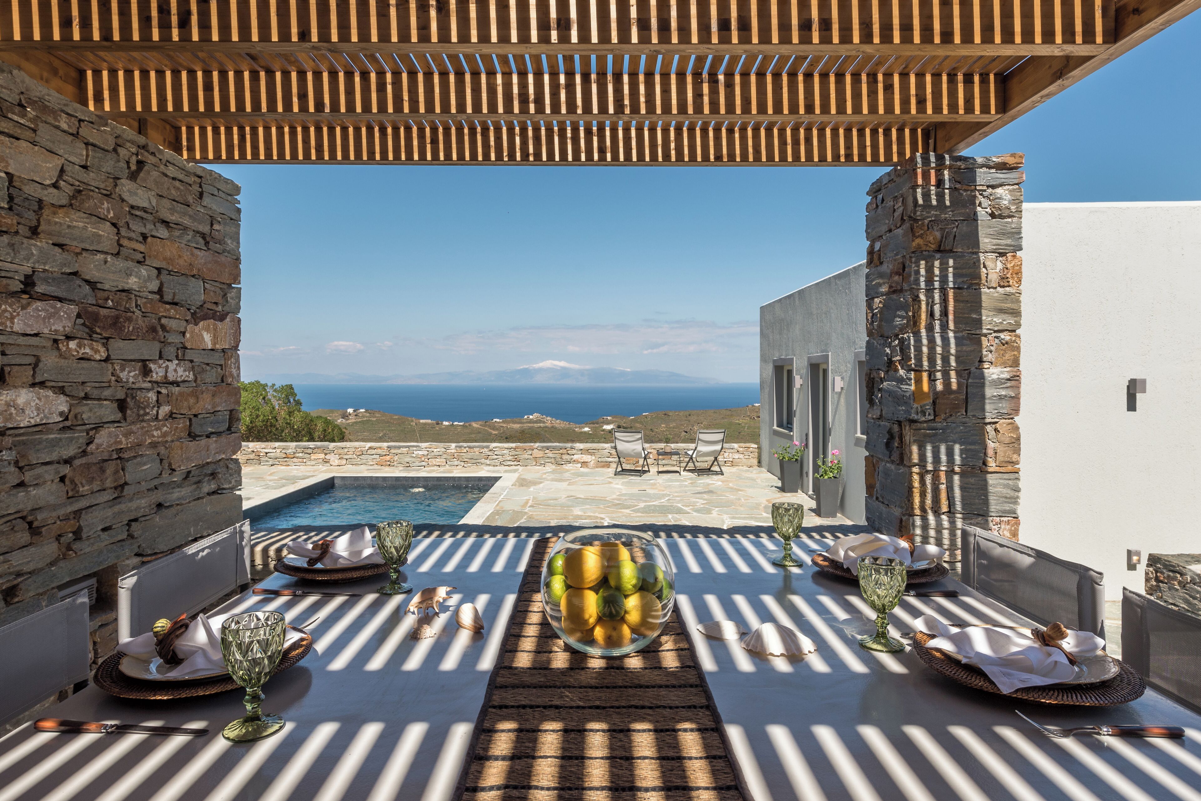 Luksusvilla, sjøutsikt | Utendørsservering