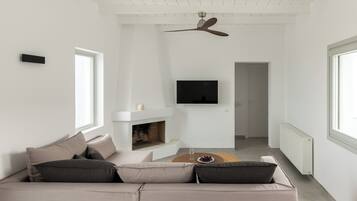 Vila Mewah, pemandangan kolam renang | Area keluarga