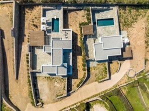 Exterior - NEVERMIND VACATIONS VILLAS (Kea)