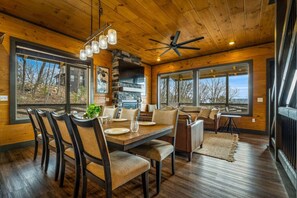 Dining - New! 5BR Pool Cabin w/MTN Views! Hot Tub*Fire Pit (Sevierville)