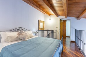 1 chambre, fer et planche Ă repasser, Wi-Fi, draps fournis
