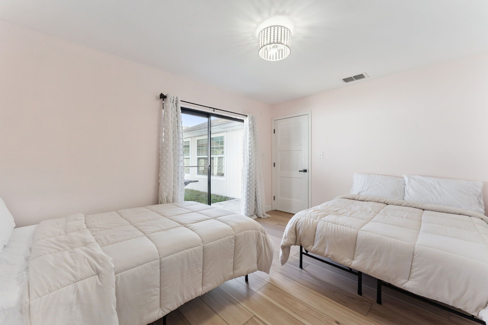 Ferienhaus | 2 Schlafzimmer, Internetzugang