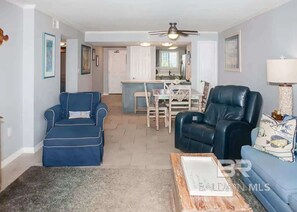 アパートメント | 2 室のベッドルーム、インターネットアクセス