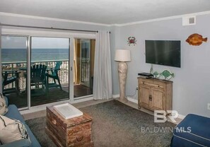 Apartment | 2 bedrooms, Internet - The Big Surf - Gulf View - Beach Pool and Dining (Gulf Shores)