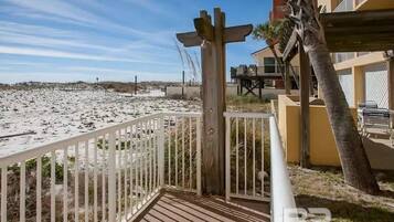 Apartment | 2 bedrooms, Internet