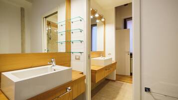 Apartment, 2 Schlafzimmer, Balkon