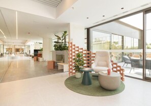 Nicht klassifiziertes Bild, 2 von 24, Schaltfläche