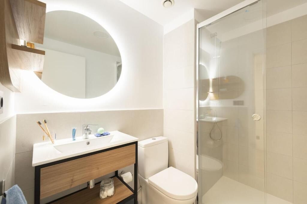 Shower dan handuk