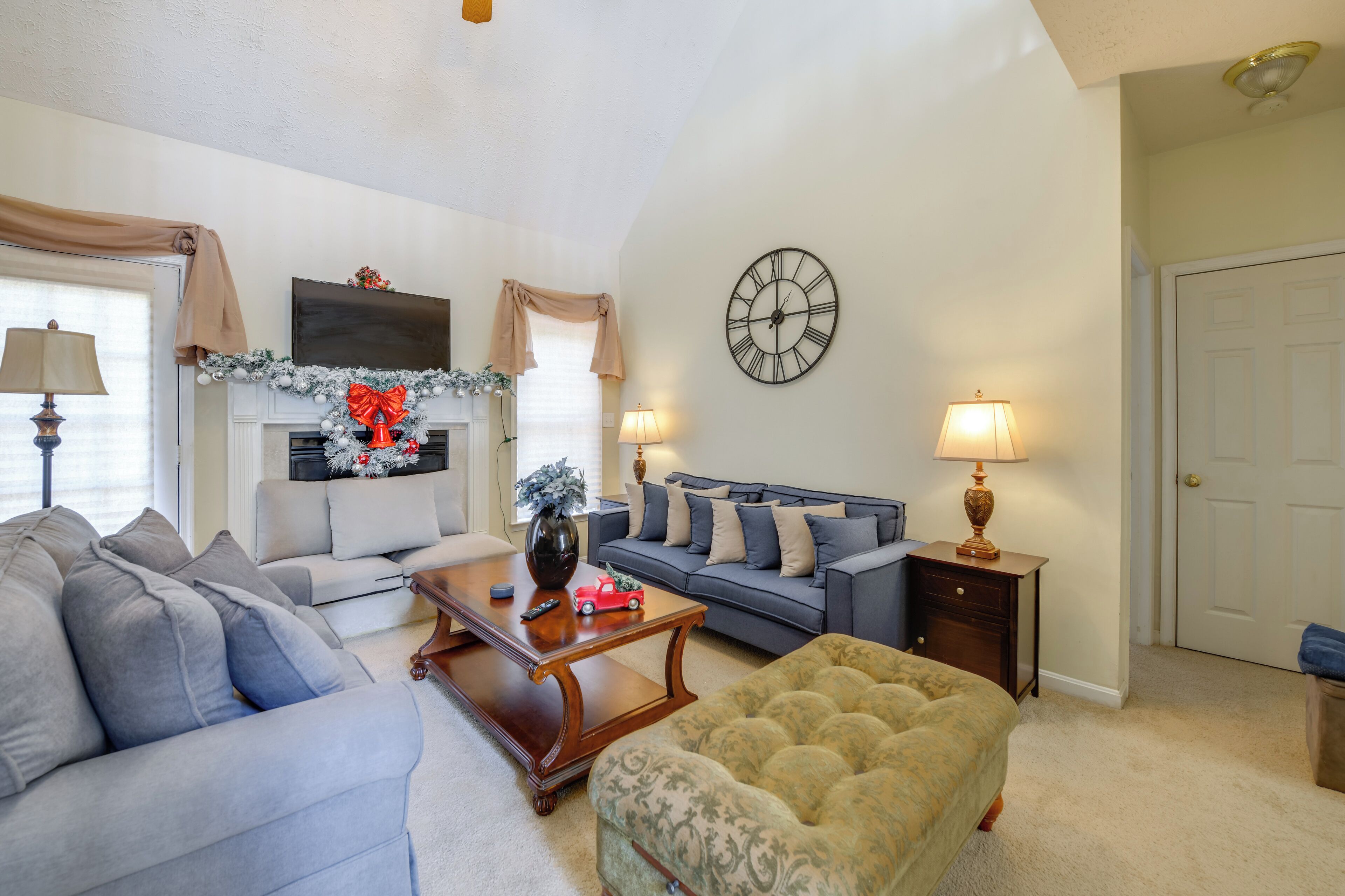 House (4 Bedrooms) | Interior