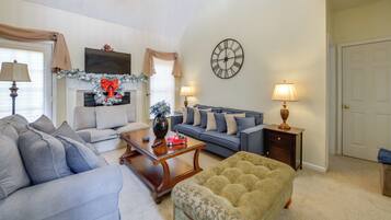 House (4 Bedrooms) | Interior