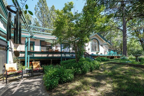 On 10 Acres! Serene Nevada City Retreat w/ Hot Tub