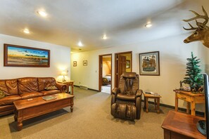 House (Multiple Bedrooms) | Interior