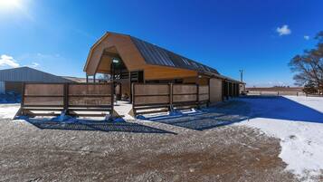House (Multiple Bedrooms) | Interior
