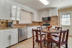 House (4 Bedrooms) | Interior - 5 Mi to Broadway Fun! Group-ready Nashville Home (Nashville)