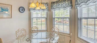 Pool Access & Pond Views: Longs Home Near Golf!