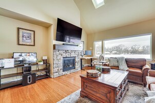 Casa (2 Bedrooms) | Interior